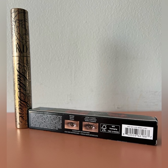 KVD Full Sleeve Long + Defined Tubing Mascara BNIB Full size, black - Picture 3 of 9